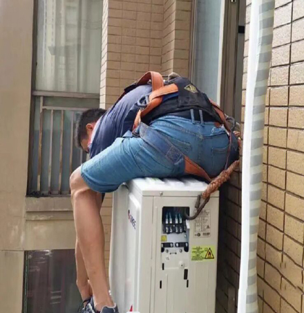 辉县空调移机